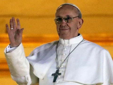 Jorge Bergoglio, la trayectoria de un sacerdote sencillo y comprometido