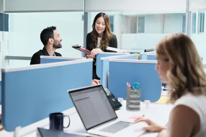 Cómo ser tu propio jefe con poca inversión y bajo riesgo
