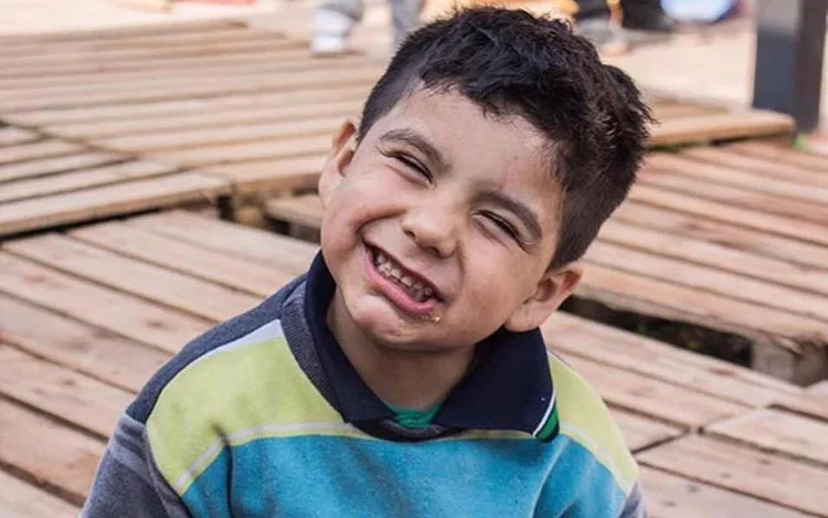 Esta navidad sumate a “Tu famoso ayuda”, la cadena solidaria que sigue colaborando con los niños