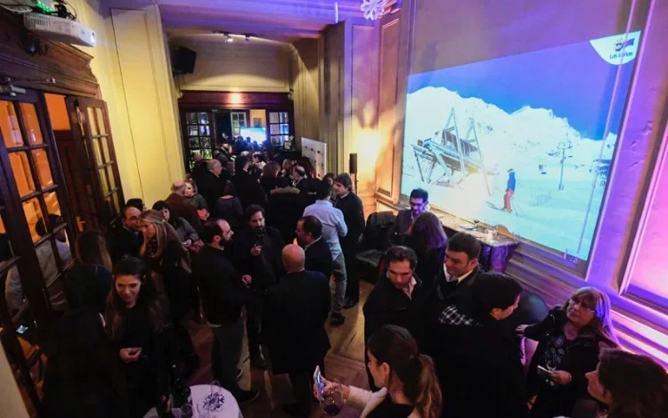Las Leñas lanzó la temporada 2018 «Viví la mejor nieve»