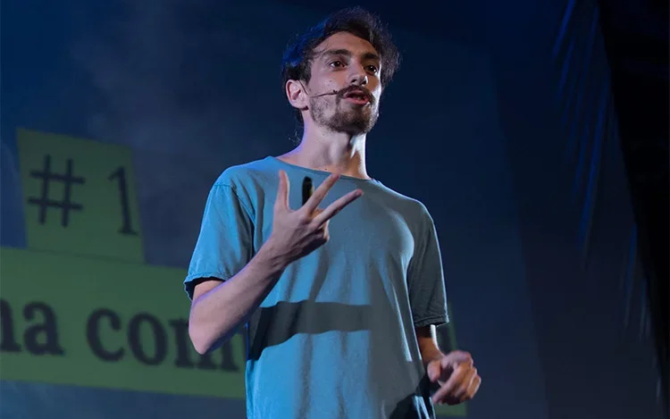Un joven creó sus empresas mientras recorría más de 30 países del mundo