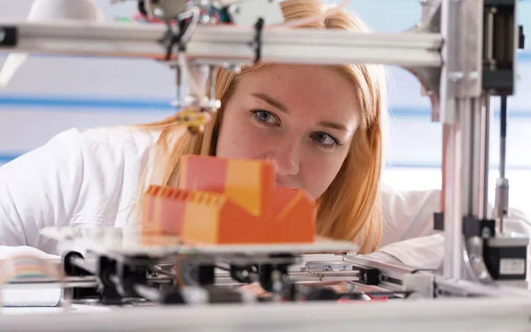 Tecnicatura Superior en Diseño de Productos en el IESCCI