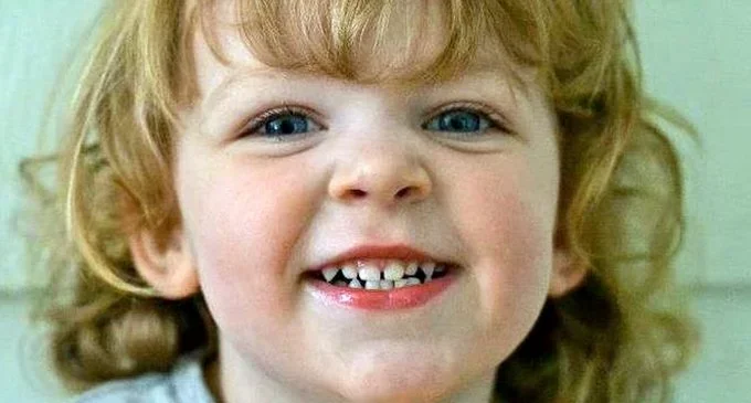 La conmovedora carta de la mamá de una niña autista "al desconocido del avión"