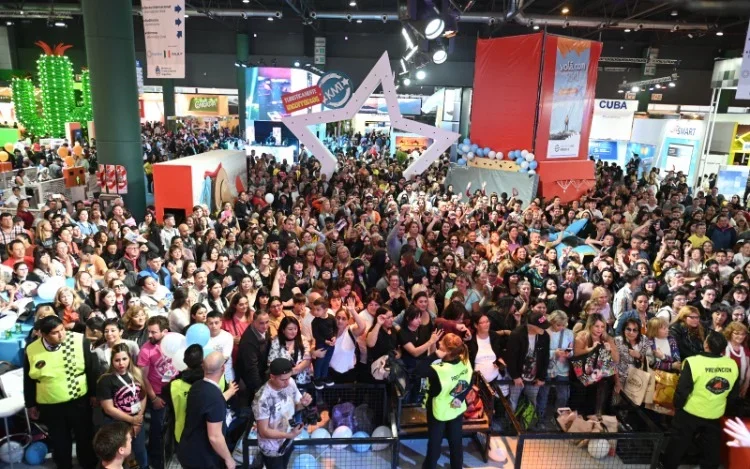 FIT 2023 abrió sus puertas repleto de visitantes y con todo el turismo reunido en un solo lugar