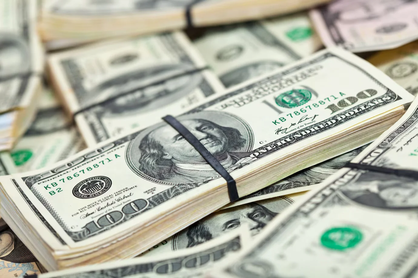 ¿Adiós al billete de 100 dólares? Los cambios que planea la Reserva Federal de los Estados Unidos