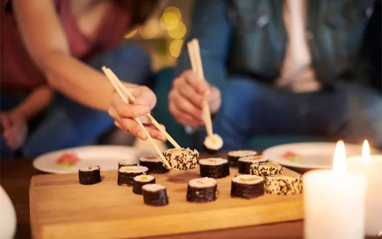 Campaña para potenciar el “menú delivery” y apoyar a los restaurantes afectados por el COVID-19