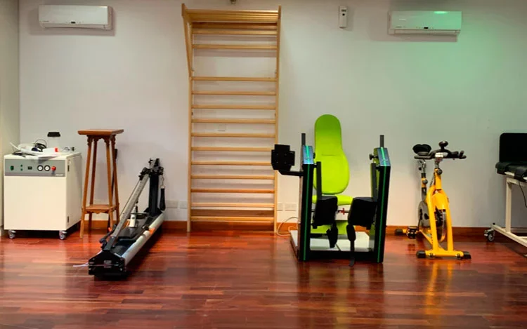 Primer espacio de actividad física y cognitiva para adultos mayores