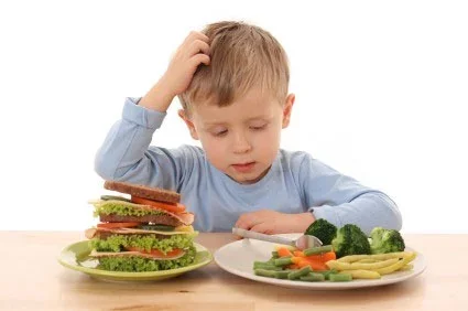 La importancia de los buenos hábitos alimenticios durante la infancia