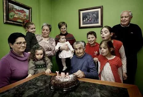 La lalinense Celia Gómez Iglesias cumplió ayer 104 años
